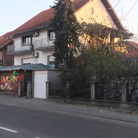 Near Highway Free Parking Apartment Belgrade