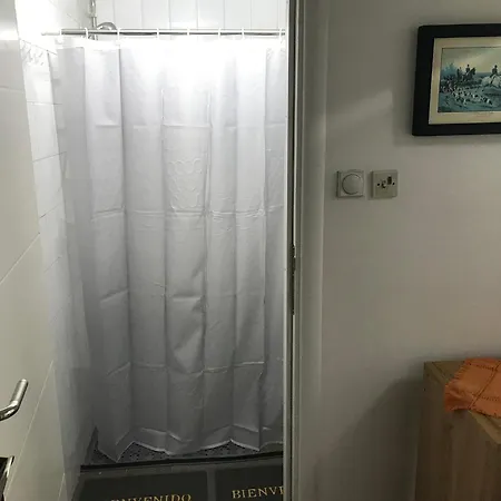 Near Highway Free Parking Appartement Belgrado